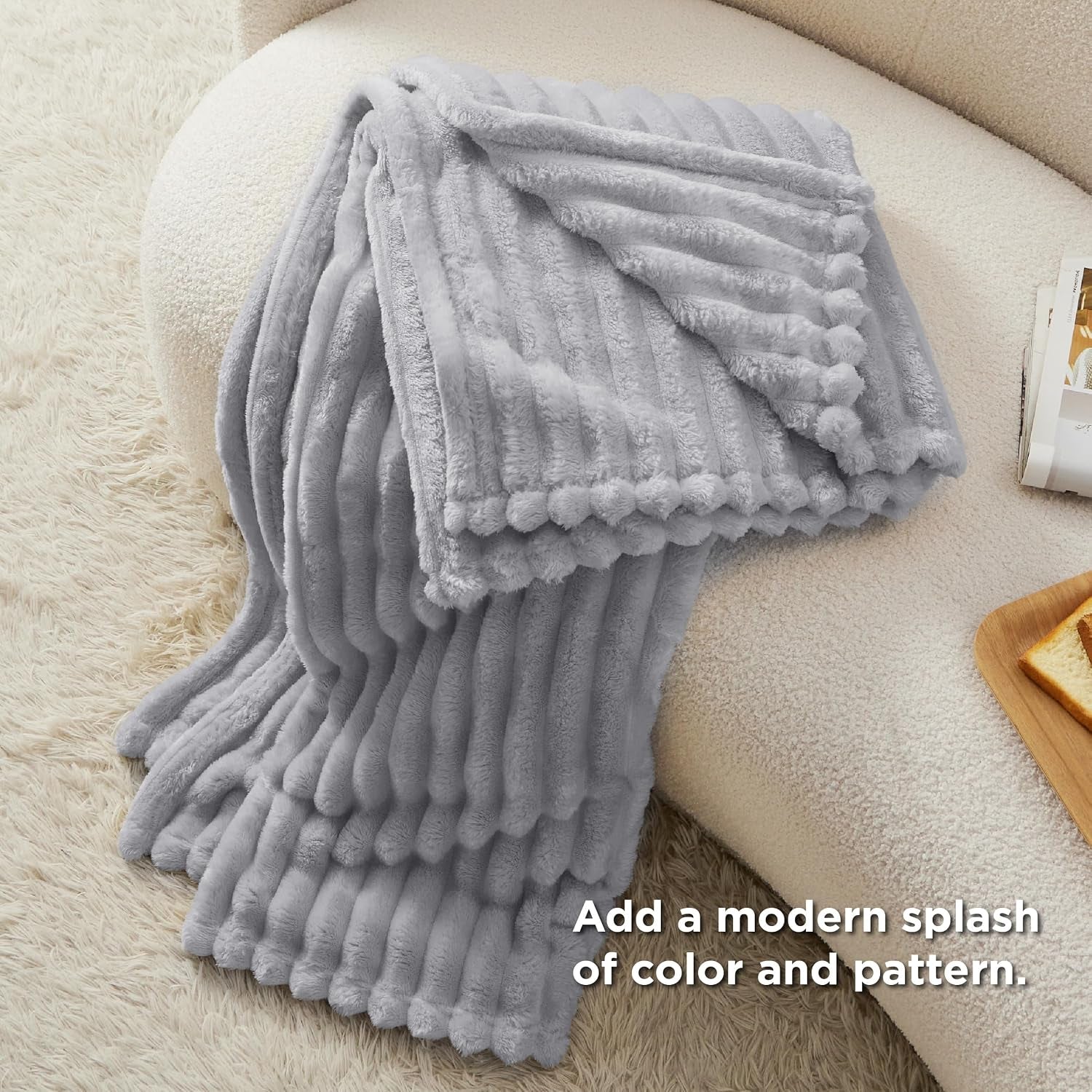 Fleece Throw Blanket for Sofa - Fluffy, Light Grey, 130X170 Cm | Striped Soft Cute and Cosy, Lightweight Warmth, Perfect for Room Decor, Travel, Camping, Gifts for Women and Girls